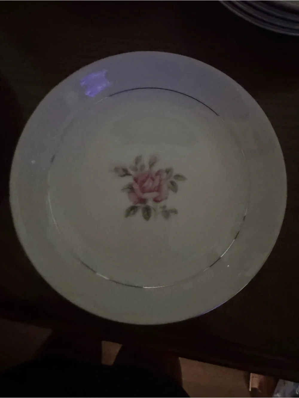 Classic Rose Porcelain Dinner Plate in Pink and White